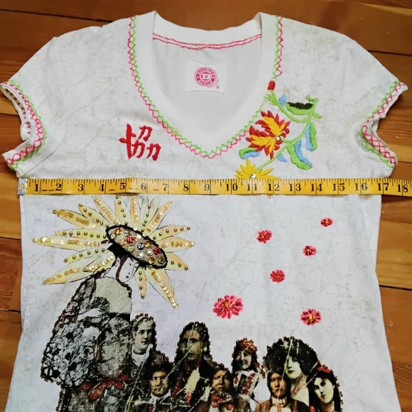 Double D Ranch Cotton Embroidered Top - Picture 6 of 10